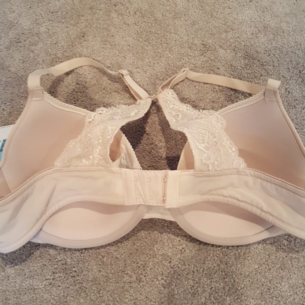 Bra - Picture 2 of 4